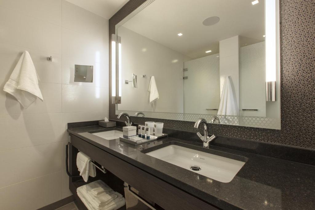 Hotel Dux Roermond Bilik gambar