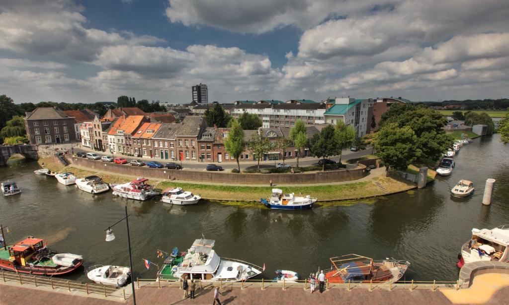 Hotel Dux Roermond Luaran gambar