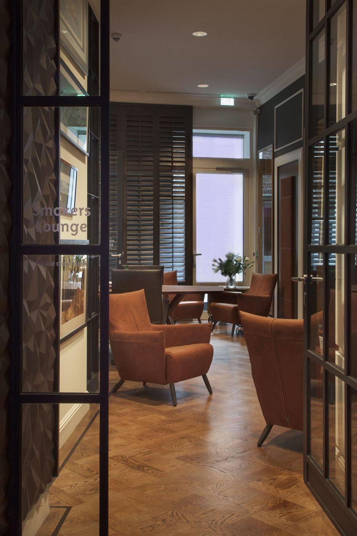 Hotel Dux Roermond Luaran gambar