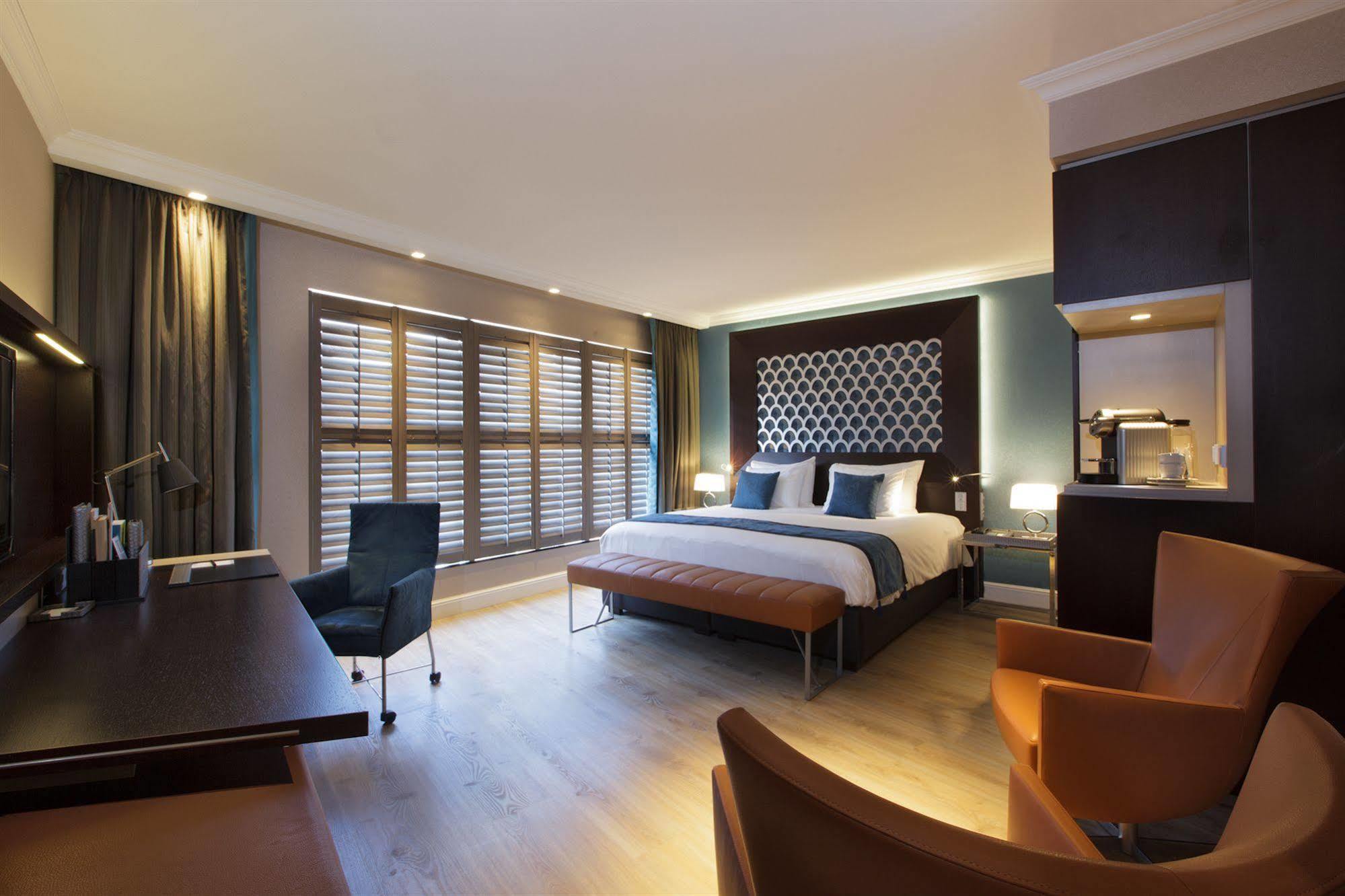 Hotel Dux Roermond Luaran gambar